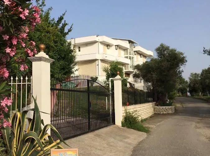 Qerana\'S Rooms: Corner Of Nature