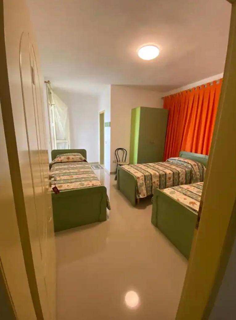 Qerana's Rooms: Corner Of Nature * Golem (Tirana)